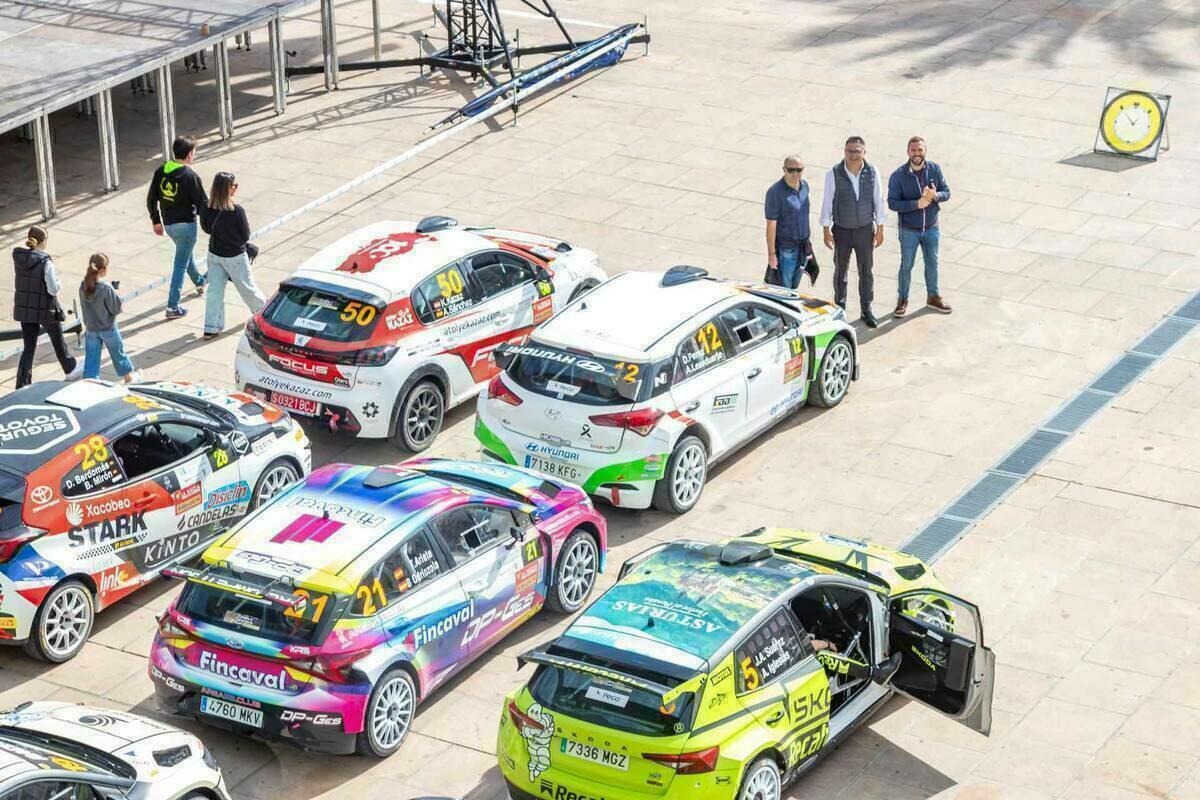 Los pilotos del XXIX Rally La Nucía-Mediterráneo se reagrupan en Benidorm