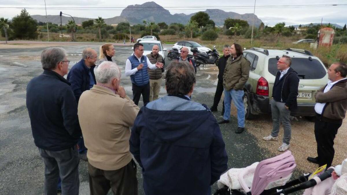 Una banda peatonal mejorará la seguridad de los viandantes en el Camí del Palasiet  