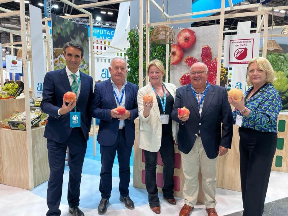 La Diputación exhibe la riqueza hortofrutícola de la provincia en la Feria Fruit Attraction de Madrid 