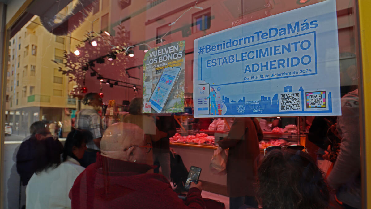 Benidorm aprueba el pago de la primera remesa de bonos consumo por valor de 351.690 euros