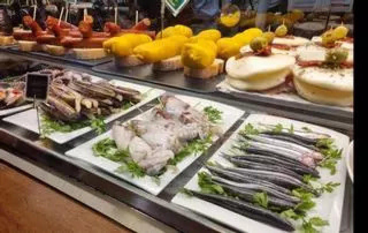La Cava Aragonesa de Benidorm, el templo de los pinchos y las tapas