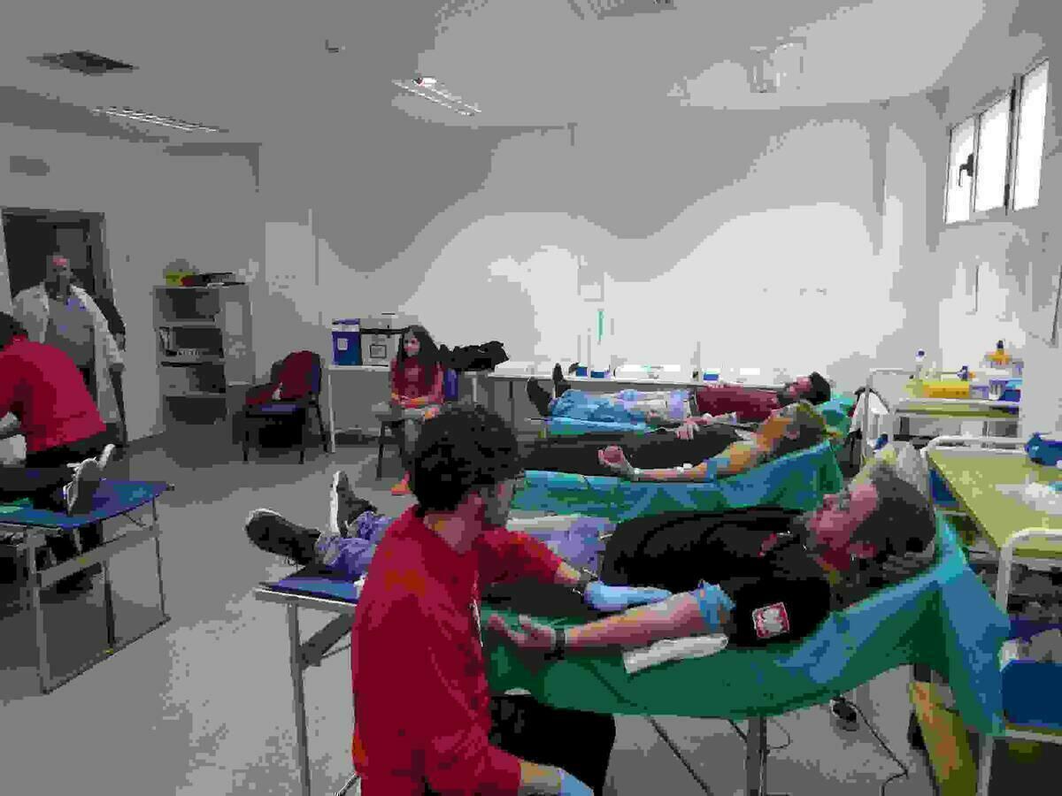 Ayer 32 personas donaron sangre en el Centre de Salut de La Nuc&iacute;a