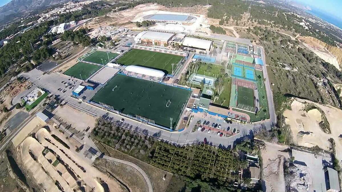Nuevas empresas firman convenio con #LaNuciaCiudadDelDeporte 