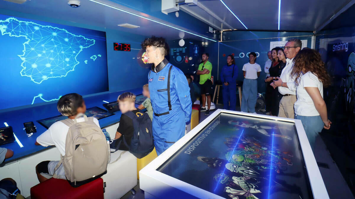 El INCIBE trae a Benidorm una experiencia interactiva para formar a la poblaci&oacute;n en ciberseguridad 