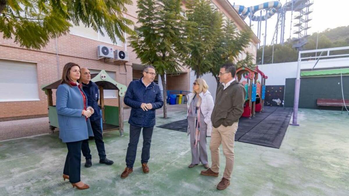 El Ayuntamiento realiza mejoras en 10 centros educativos de Benidorm durante las vacaciones navideñas