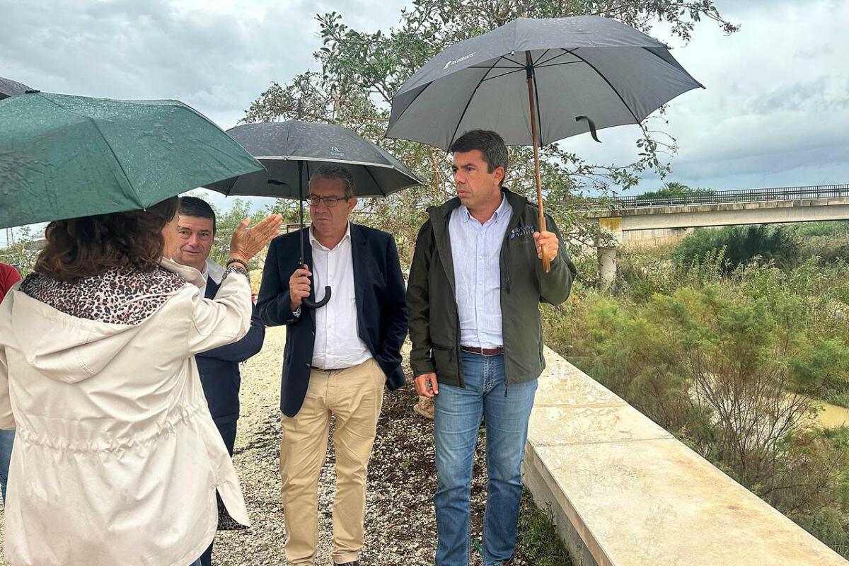 Toni Pérez se desplaza a la Vega Baja para seguir junto a la Generalitat y los ayuntamientos la evolución de la Dana