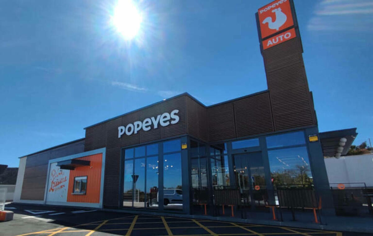 Popeyes sigue creciendo en la Marina Baixa: recala en la avenida Jaime I de Benidorm