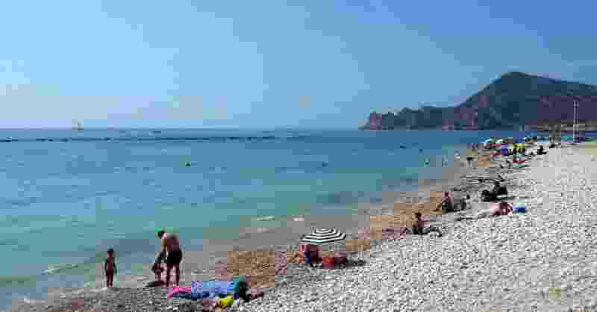 Altea &middot; La Concejal&iacute;a de Infraestructuras y Obras anuncia la encomienda del servicio de mantenimiento de playas a la Empresa P&uacute;blica 