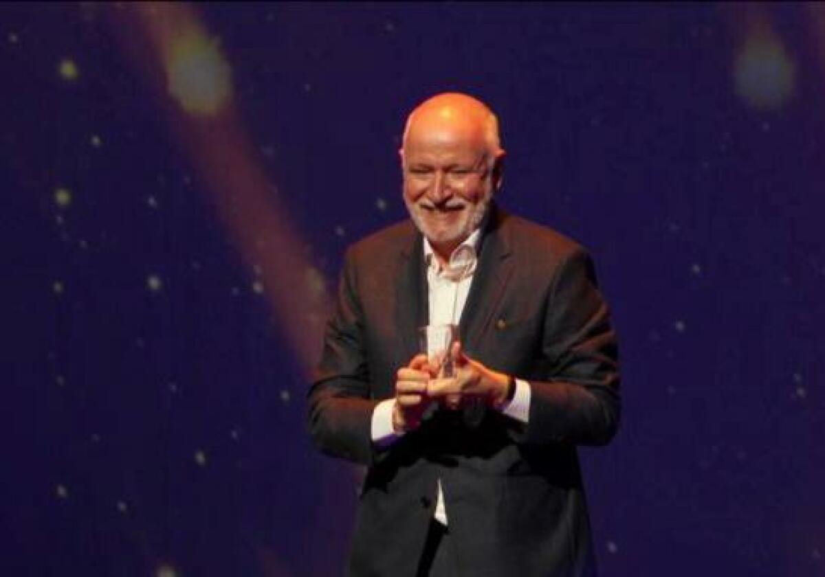 El cineasta alfasino Juan Luis Iborra ‘mejor director’ en la noche de los premios del teatro musical español