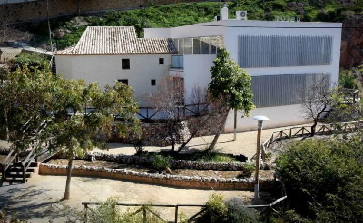 TALLER INFANTIL DE CERÁMICA EN EL MUSEU DE FINESTRAT