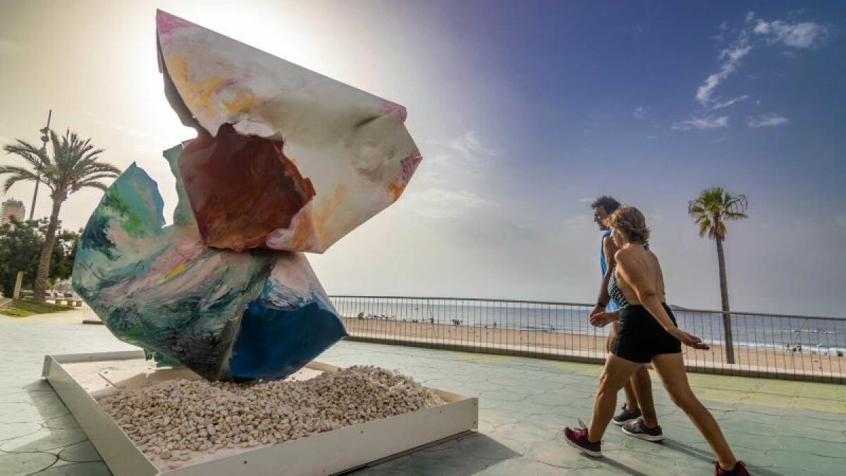 Las esculturas monumentales del ‘secret garden’ del artista belga Arne Quinze llegan a Benidorm