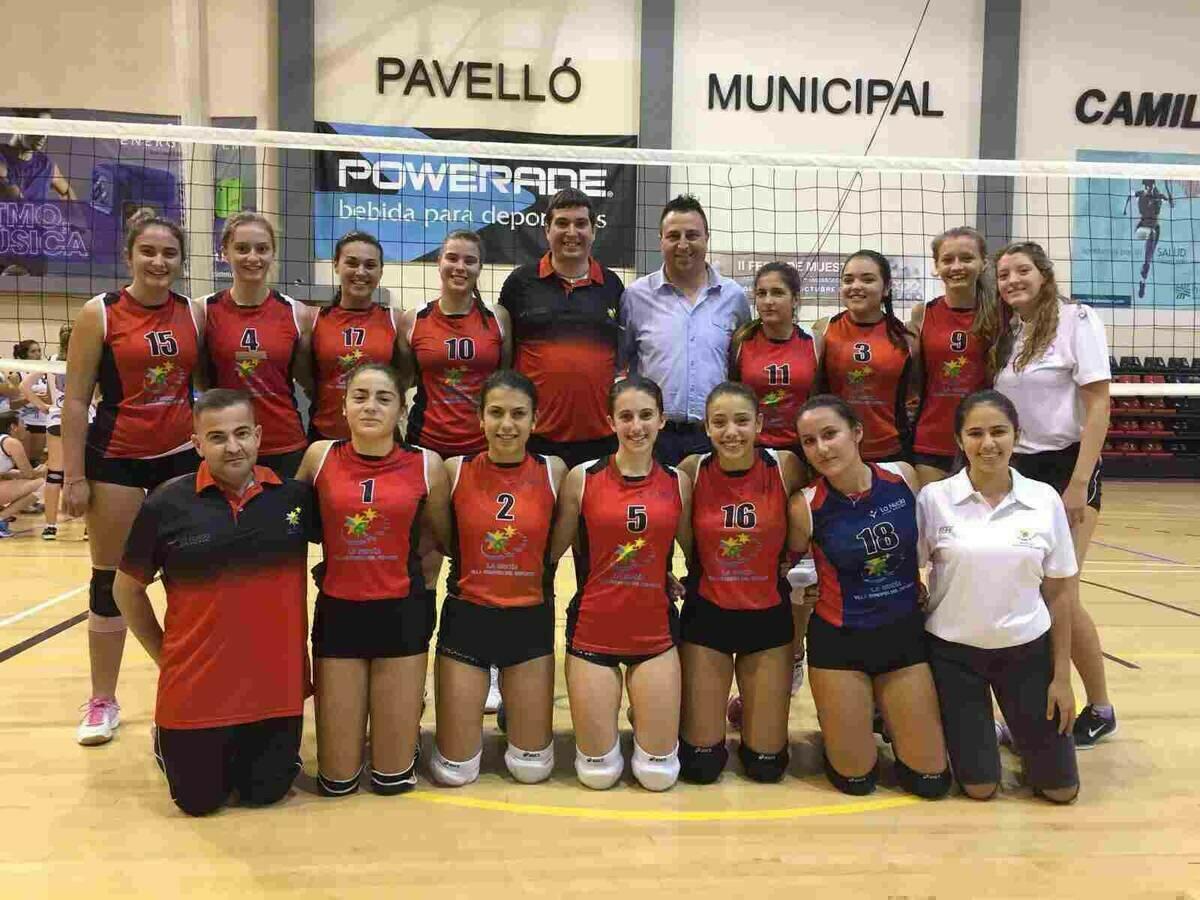 Doble victoria del  Club Voley de La Nuc&iacute;a en liga