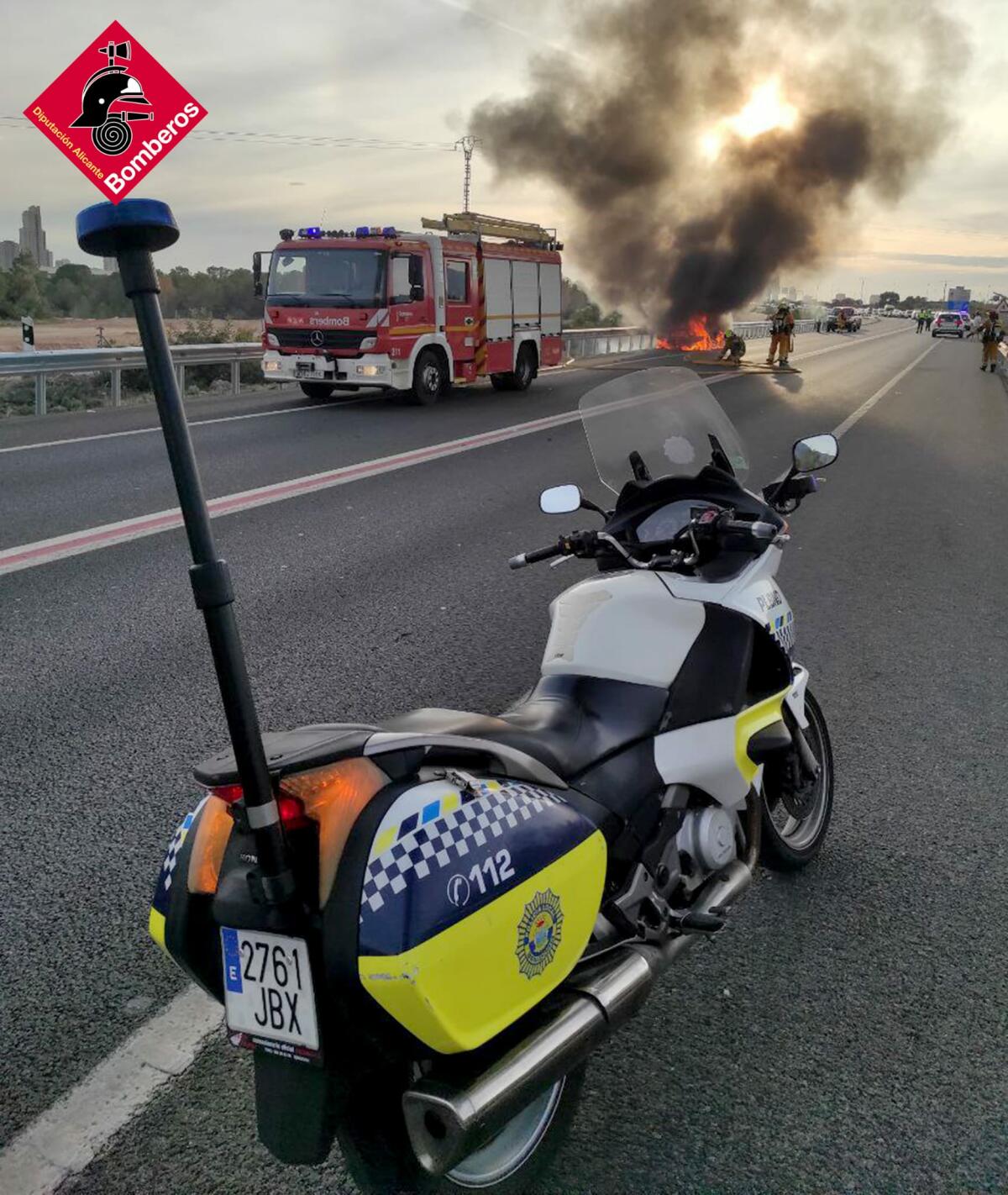 INCENDIO DE VEHÍCULO EN BENIDORM