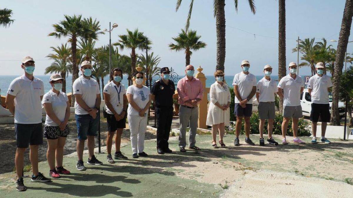 19 auxiliares de playas contratados por la Generalitat velan por la seguridad en las playas de la Vila Joiosa.