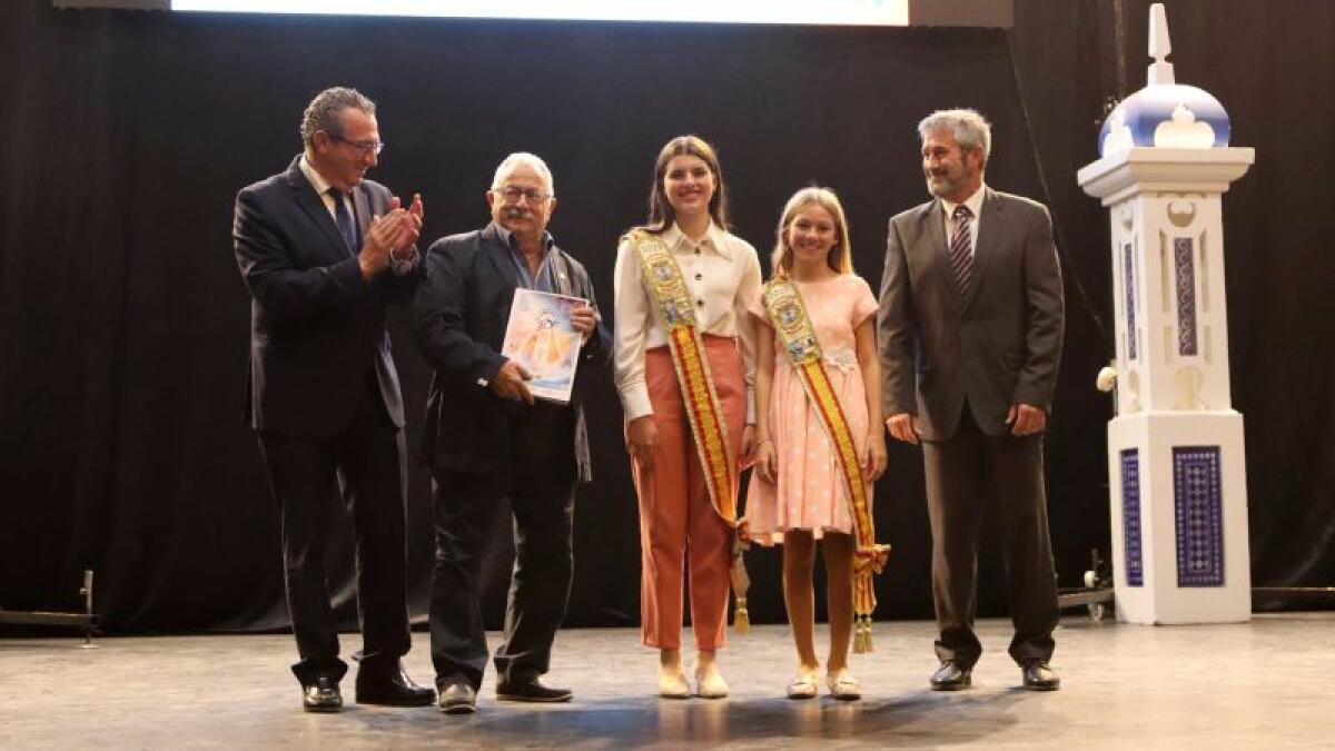 La Comissió presenta el Llibre de les Festes Majors Patronals estrenando el centro cultural 