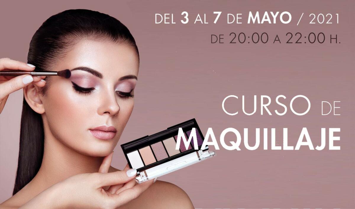 Curso de maquillaje organizado por la Concejalía de Juventud