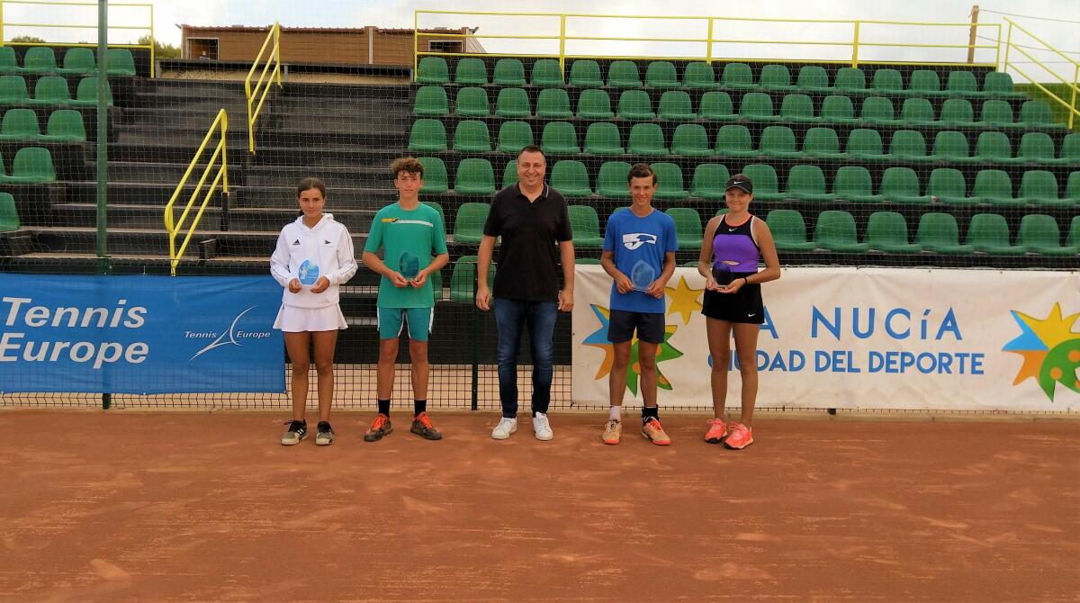 Eugenia Menéndez y Sergi Fita ganan el Torneo David Ferrer Tennis Europe sub 14 