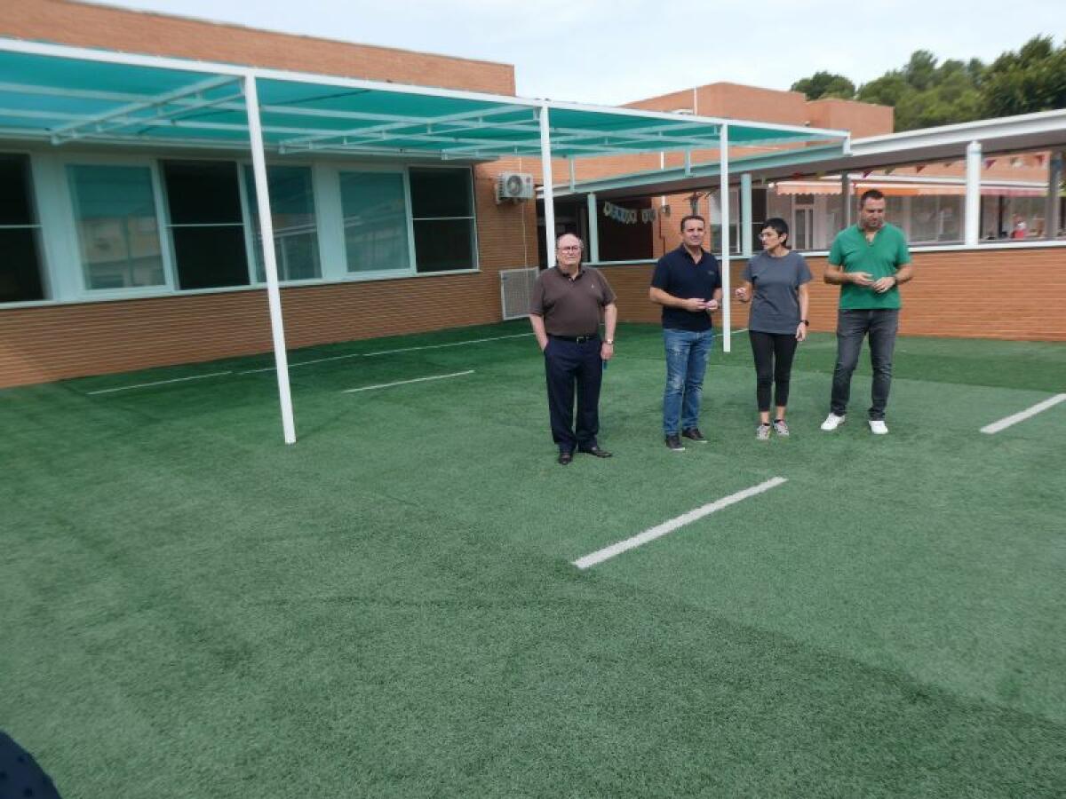 El Ayuntamiento invierte 10.000 euros en el Colegio Sant Rafael