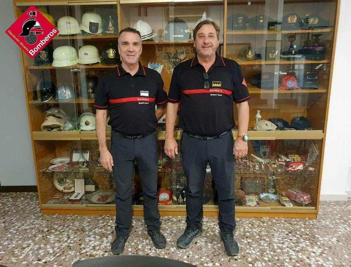 HOMENAJE A JEFE DE BOMBEROS