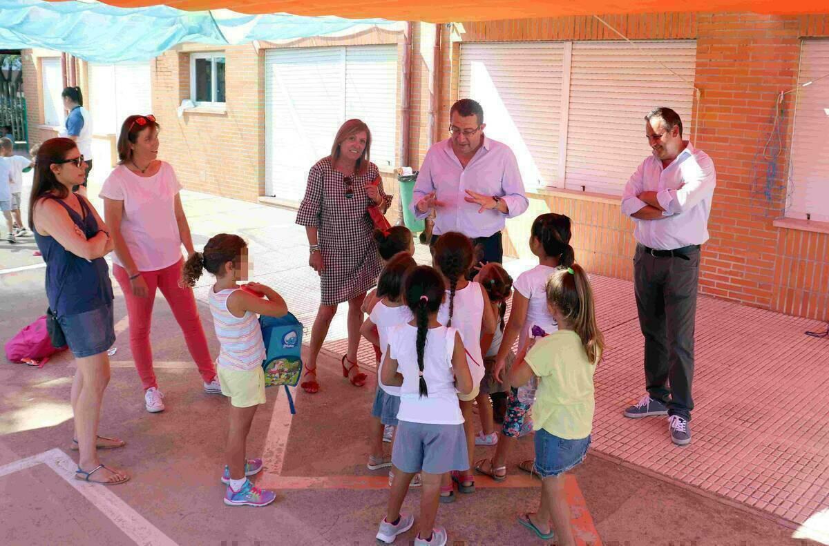 Benidorm &middot; La Escuela de Verano que organiza el AMPA bate r&eacute;cord de asistentes