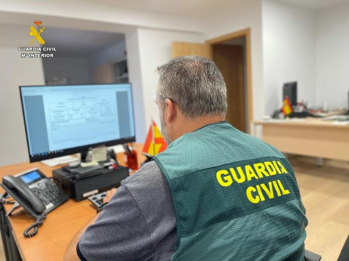 La Guardia Civil detiene a dos personas por diversos robos cometidos en la provincia de Alicante