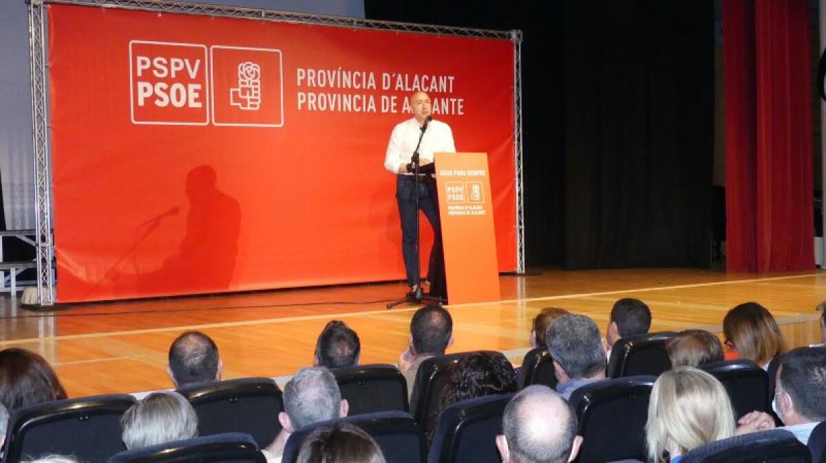 Más de 200 socialistas defienden el trasvase Tajo-Segura de forma contundente “por ser irrenunciable e innegociable”