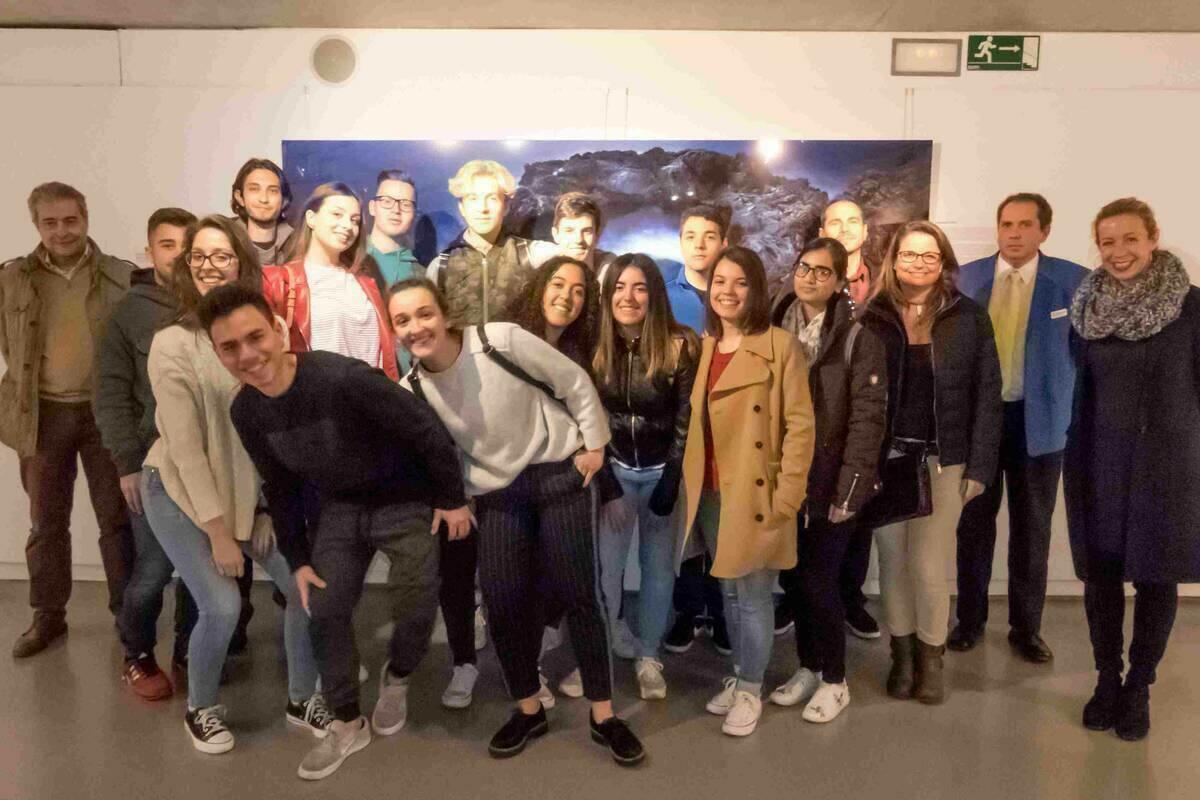   Benidorm &middot; Laboratorio Municipal y Boca del Calvari abren sus puertas a los alumnos del Bernat de Sarri&agrave;