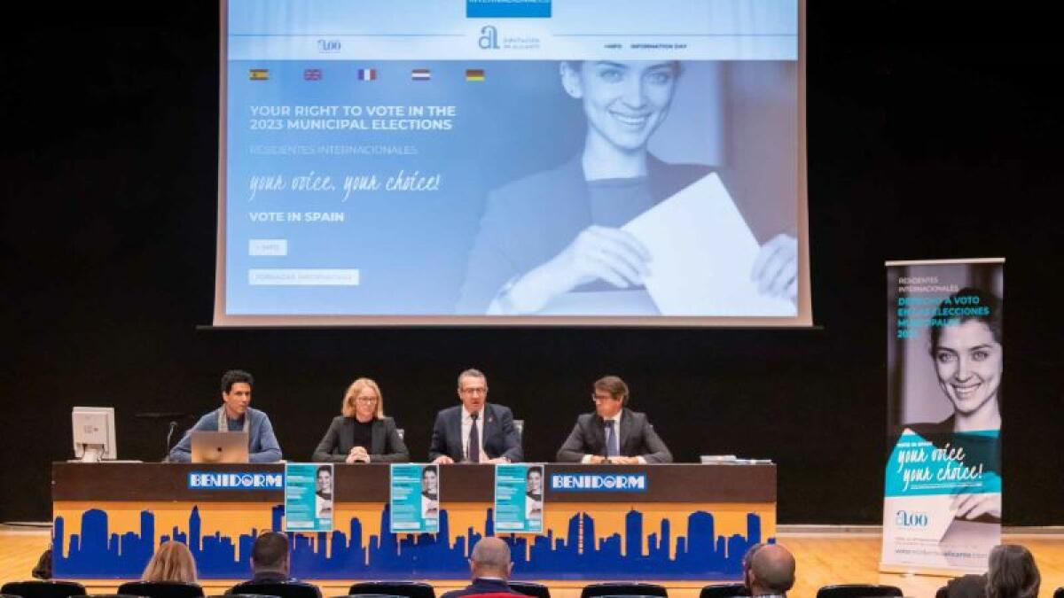 Los residentes extranjeros de Benidorm pueden inscribirse ya para votar en las municipales