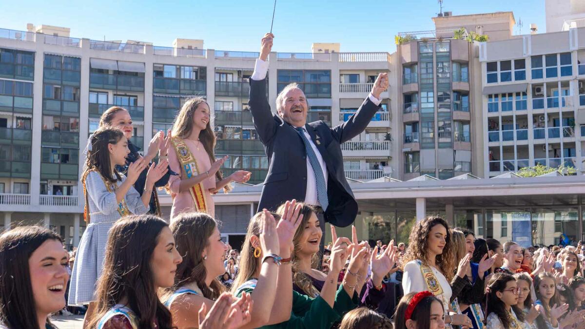 Benidorm inicia oficialmente sus Festes Majors Patronals al son de ‘Fiesta en Benidorm’