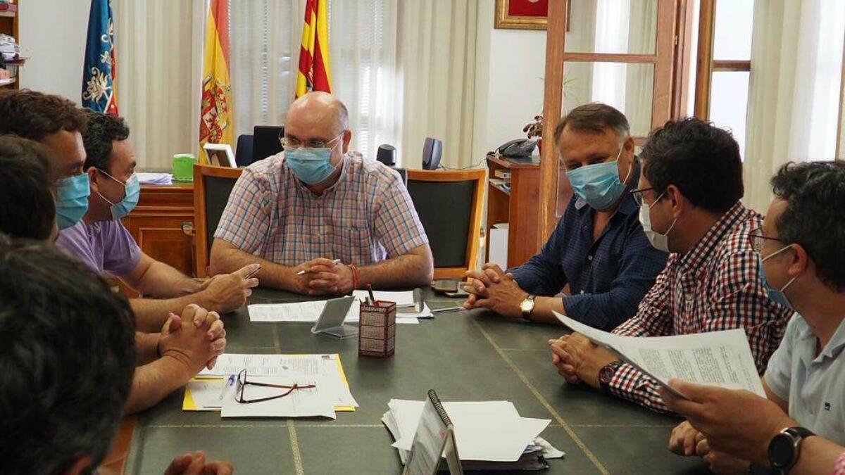 Urbanismo firma el acta de recepci&oacute;n de las obras de la red de distribuci&oacute;n, saneamiento y pluviales de las callesDr. &Aacute;lvaro Esquerdo y Bajada Costes.