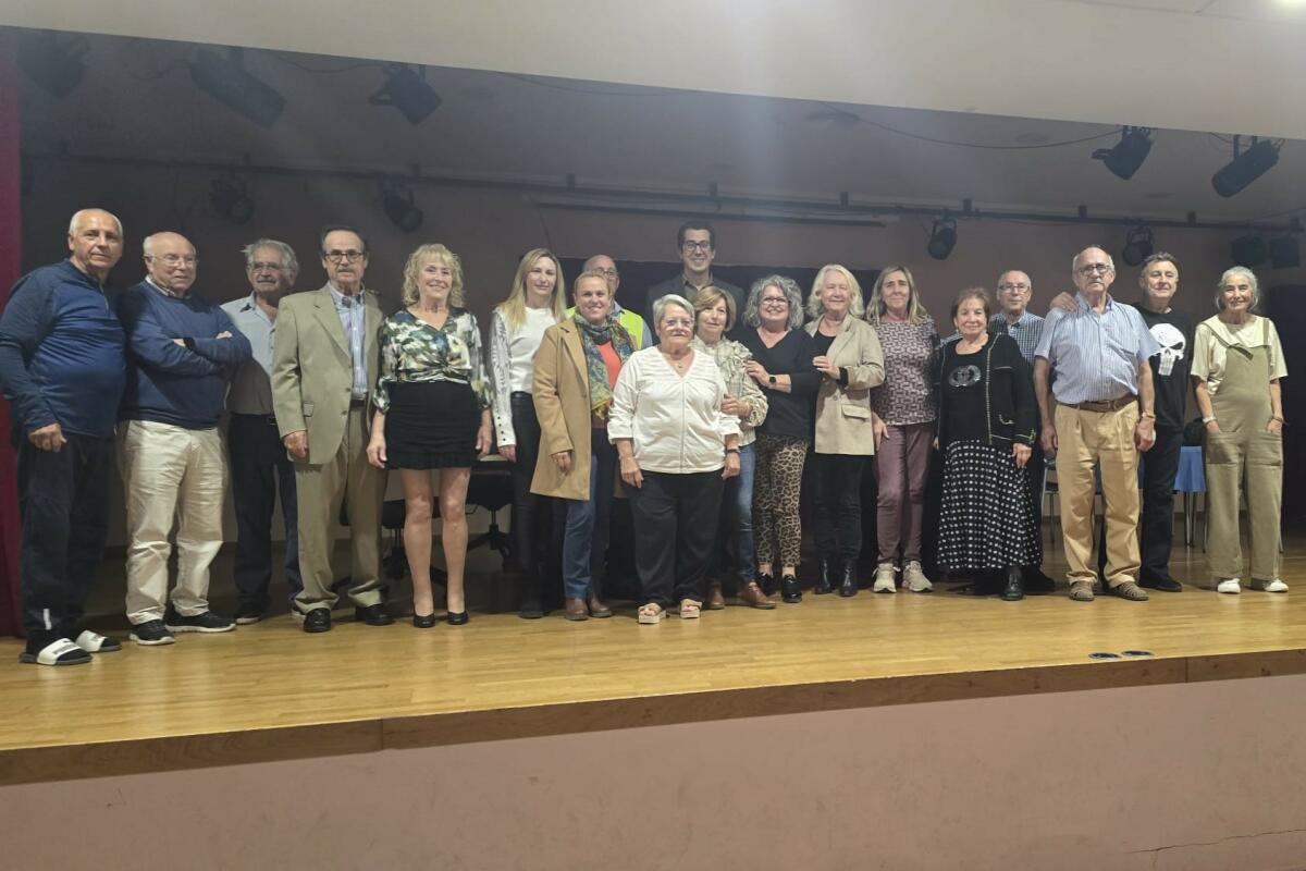 El grupo de teatro de la Tercera Edad de La Nucía triunfa en Polop con la comedia “Secuestro Express”