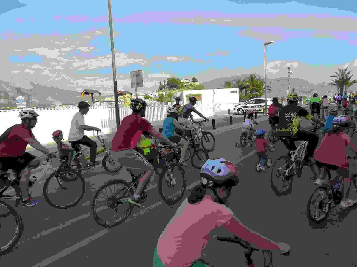 Cortes de calles y desv&iacute;os por el &ldquo;D&iacute;a de la Bici de La Nuc&iacute;a&rdquo; este domingo