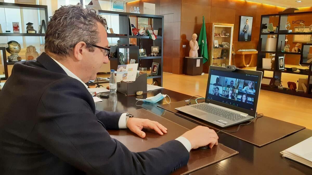 Toni P&eacute;rez participa en el Encuentro &Aacute;gora recordando el acuerdo de la FEMP por un Pacto Nacional por el Turismo que favorezca la sostenibilidad econ&oacute;mica del tejido empresarial en el marco de los ODS