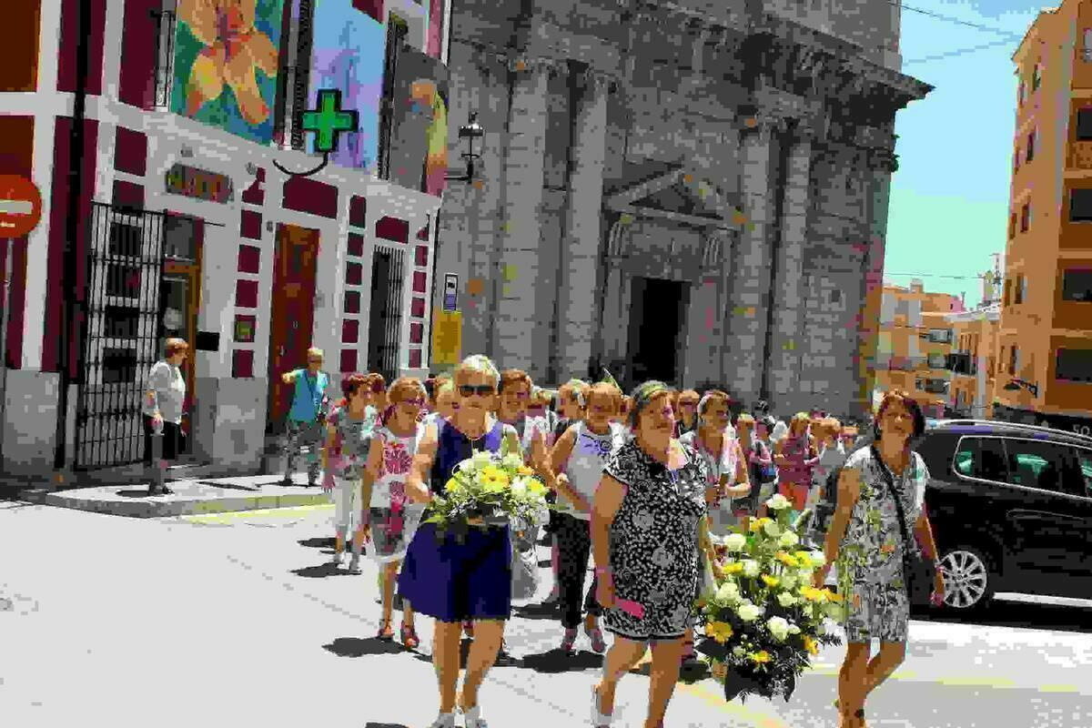 Callosa &middot; Unas 400 mujeres participan en la fiesta de la Asociaci&oacute;n de las Amas de Casa 