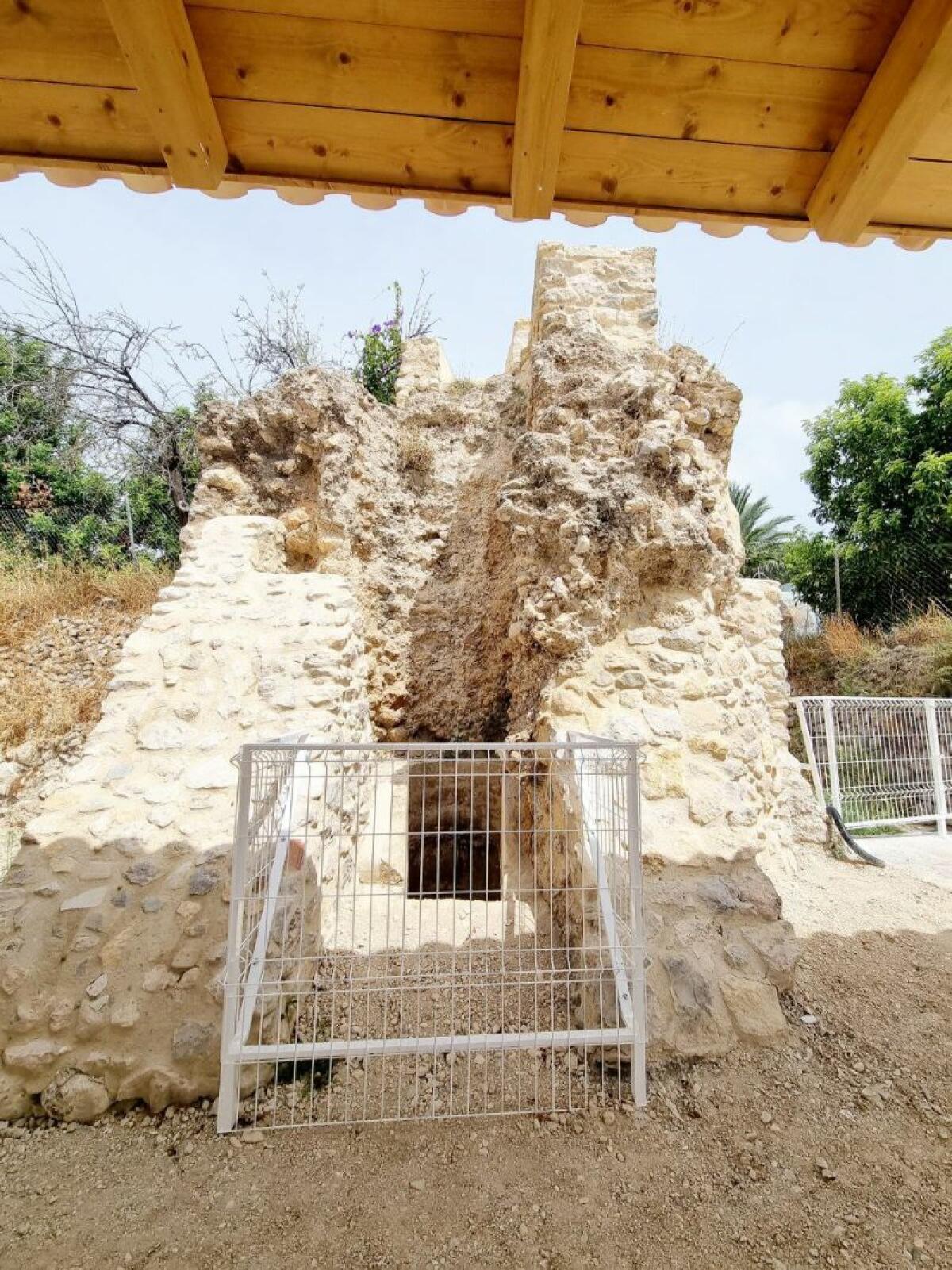 REHABILITADO EL LAVADERO MUNICIPAL Y EL ANTIGUO ACUEDUCTO “ELS MOLINS”