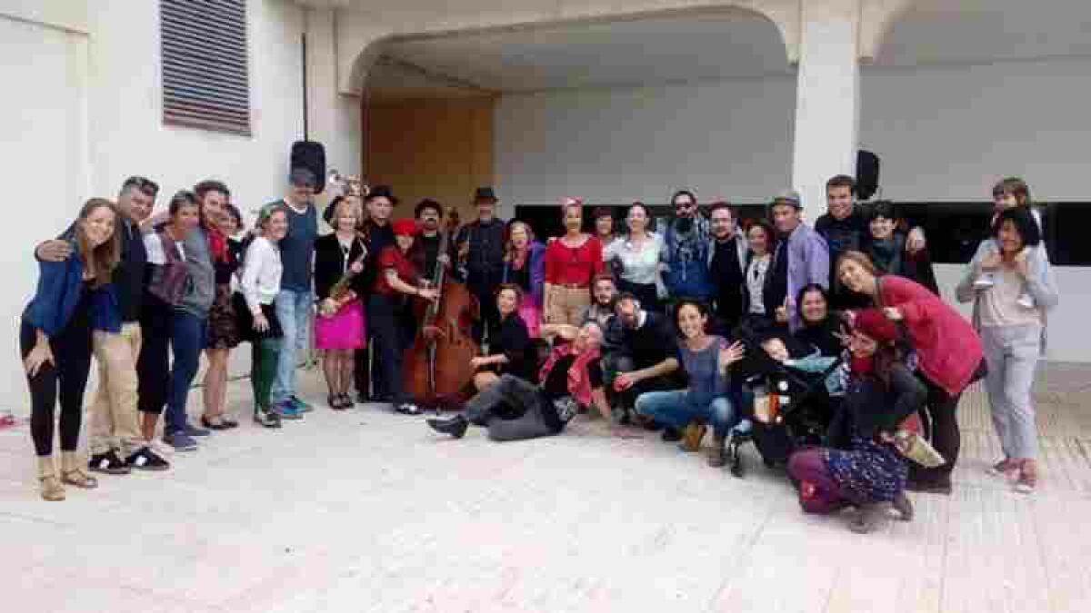Altea &middot; La Pla&ccedil;a dels Esports protagonista de las actividades de &ldquo;Compra amb art&rdquo;