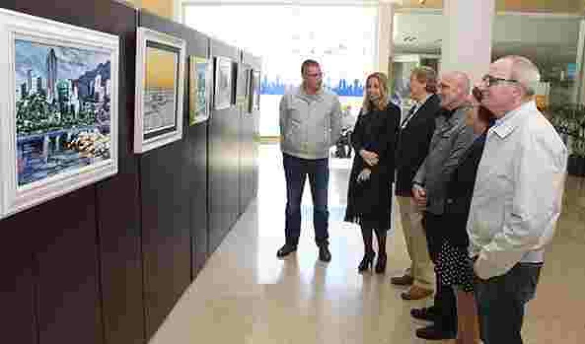 Benidorm &middot; Inaugurada la exposici&oacute;n de Rafael Molina en el Espai d&rsquo;Art