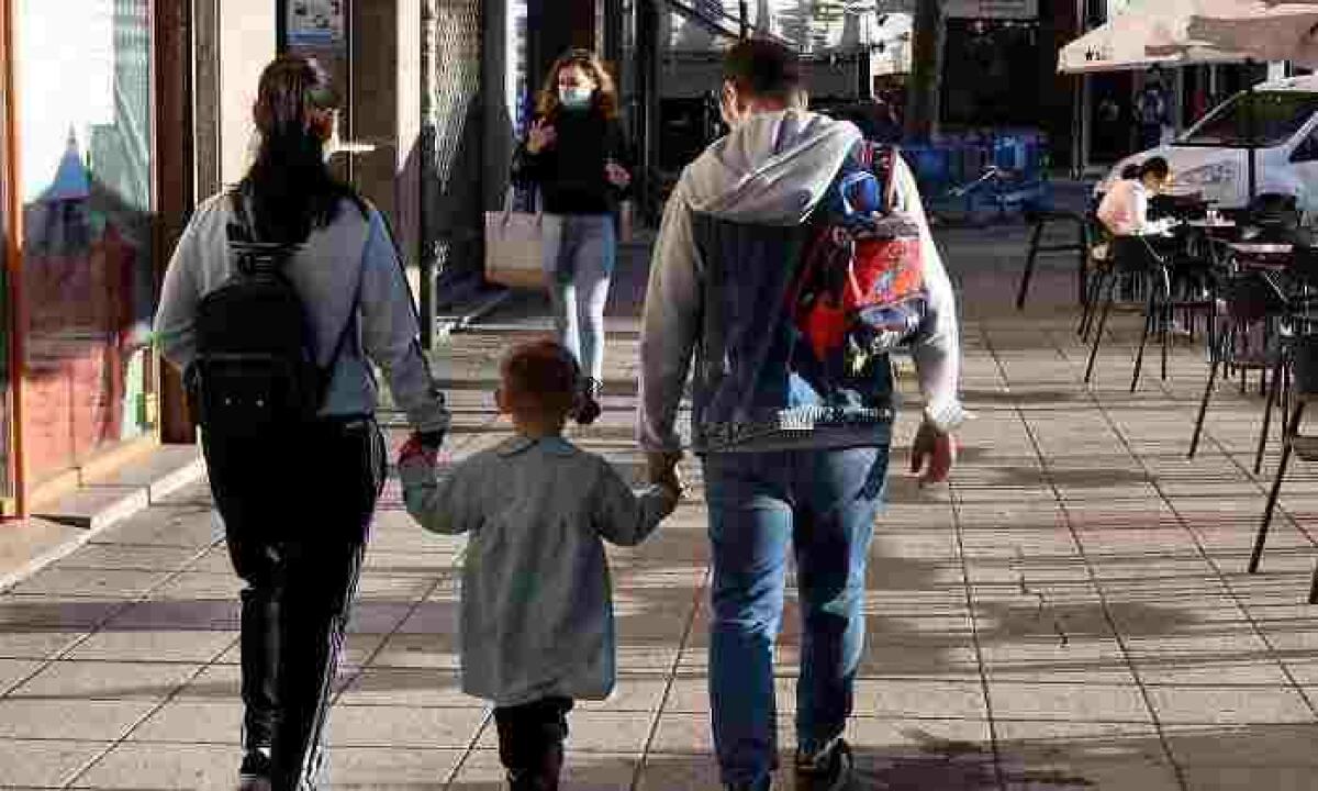 La salud y el desempleo encabezan las preocupaciones de los españoles