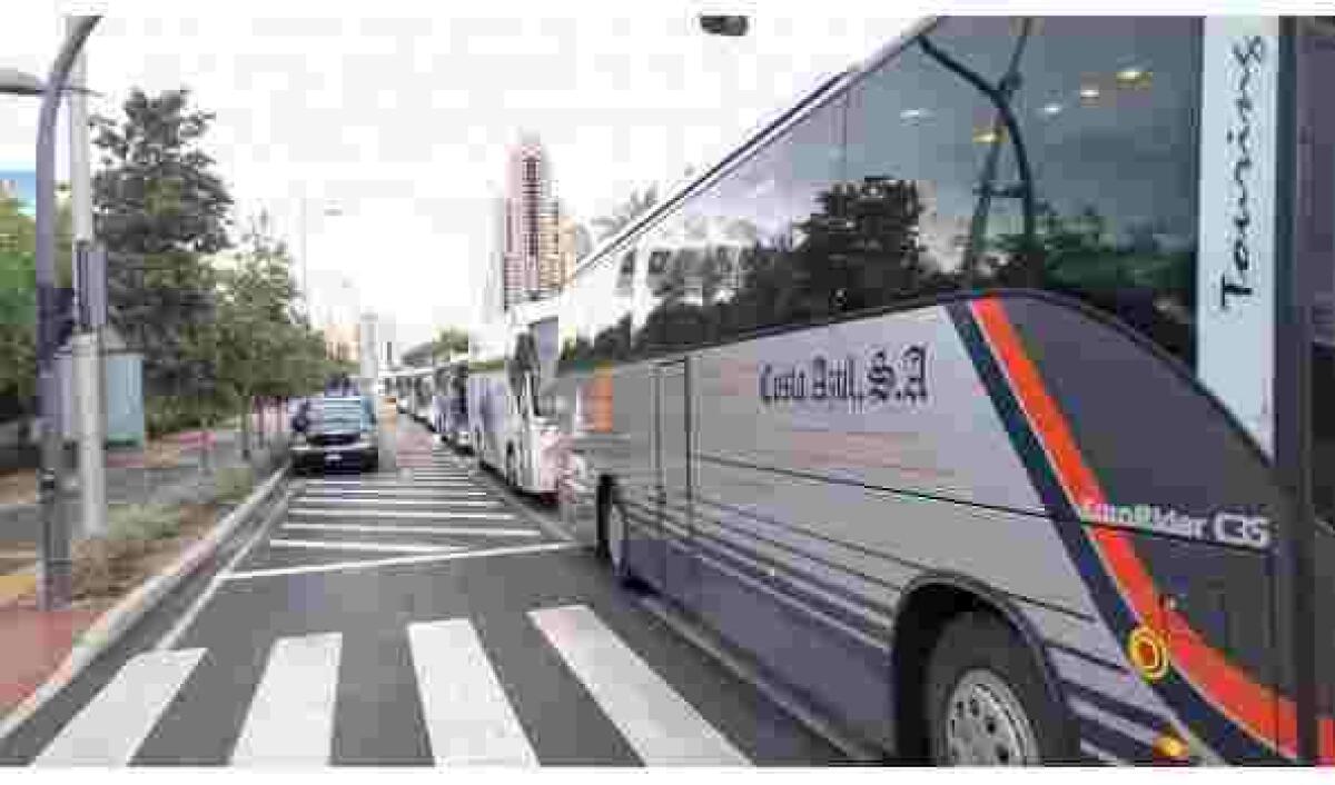 Movilidad redacta un proyecto para acabar con los atascos enel Salt de l’Aigua