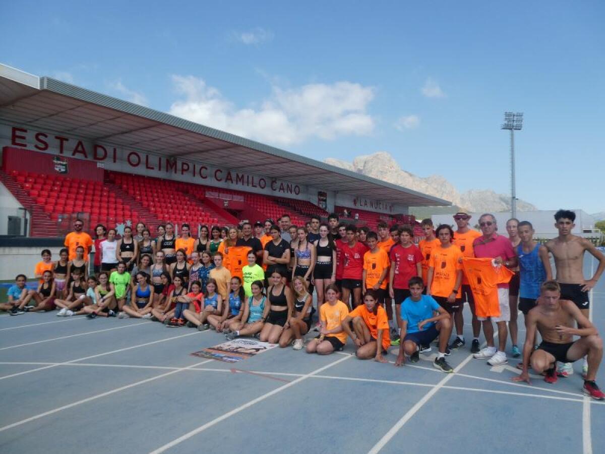 90 atletas participan en el Campus de la Federación CV en La Nucía