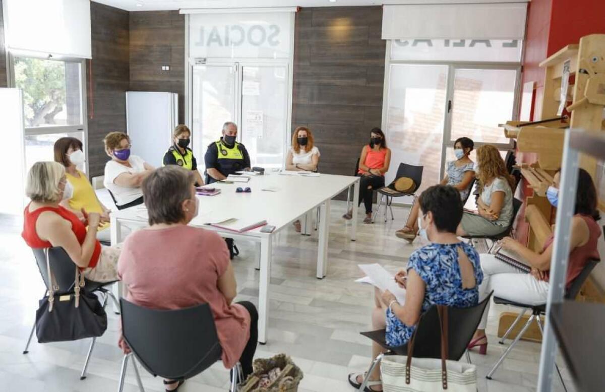 La OAVD de Benidorm se incorpora a la Mesa Multidisciplinar sobre Violencia de Género de l’Alfàs