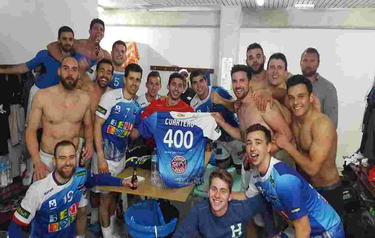 BM Benidorm &middot; Con un gran triunfo salimos de las posiciones de descenso