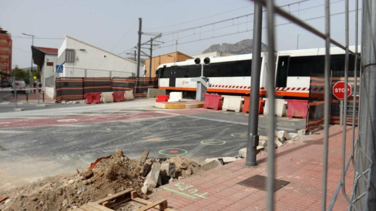 Las obras de la avenida Beniardá adelantan plazos para finalizar antes del verano 