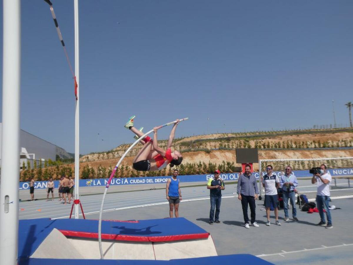 La pértiga española se concentró en La Nucía de cara a los Europeos, Mundiales e Iberoamericano