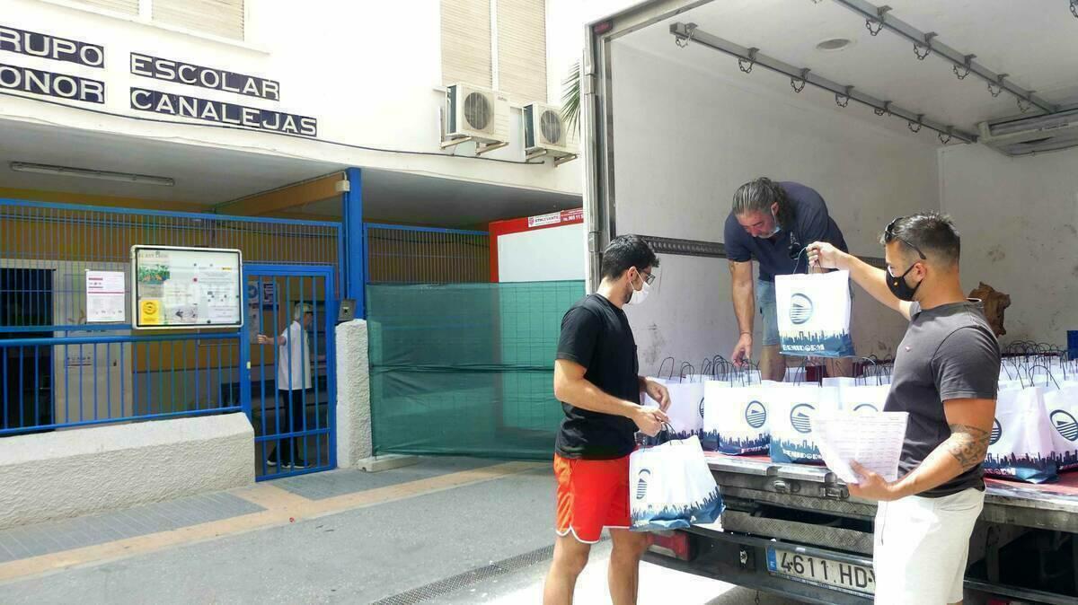 Hoy se alcanzan los 23.000 men&uacute;s ofrecidos desde el Ayuntamiento de Benidorm a familias, que se suman a los del programa &lsquo;Menjadors a casa&rsquo;.