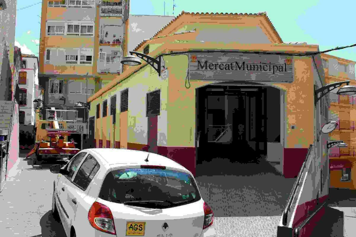 Callosa &middot; Comienzan los trabajos de mejora en el Mercado Municipal