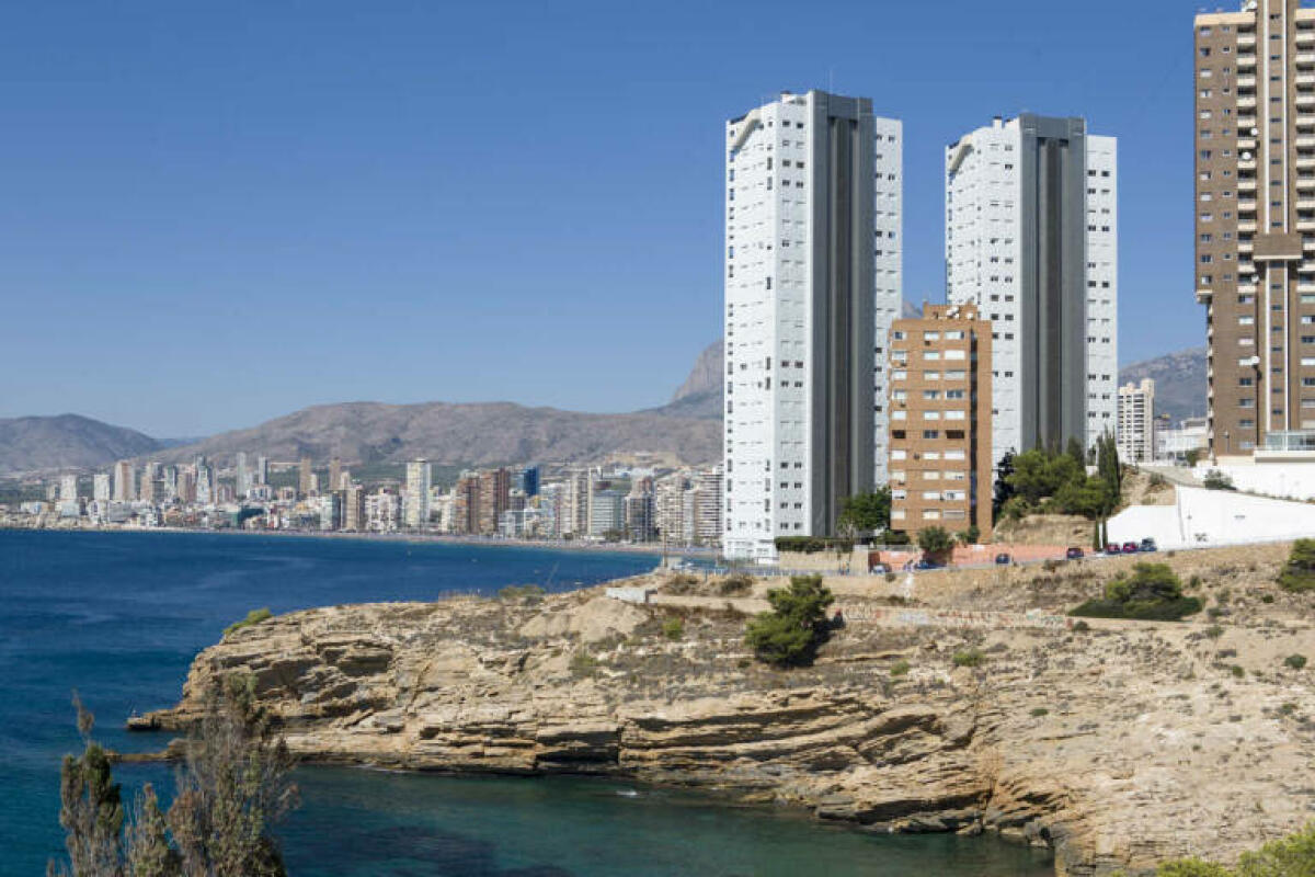 El derribo de las torres de Benidorm, estancado tras cinco años pero con 'hoja de ruta'