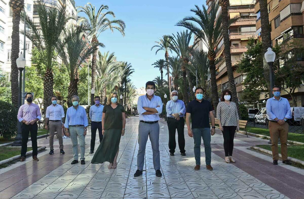 Carlos Maz&oacute;n: &ldquo;Tendremos un partido fuerte e ilusionado para ayudar a la recuperaci&oacute;n de la provincia de Alicante&rdquo;.