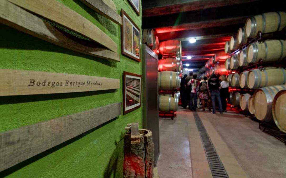 Las Bodegas Enrique Mendoza de l&rsquo;Alf&agrave;s distinguidas con el vino revelaci&oacute;n 2021 de la Gu&iacute;a Pe&ntilde;in