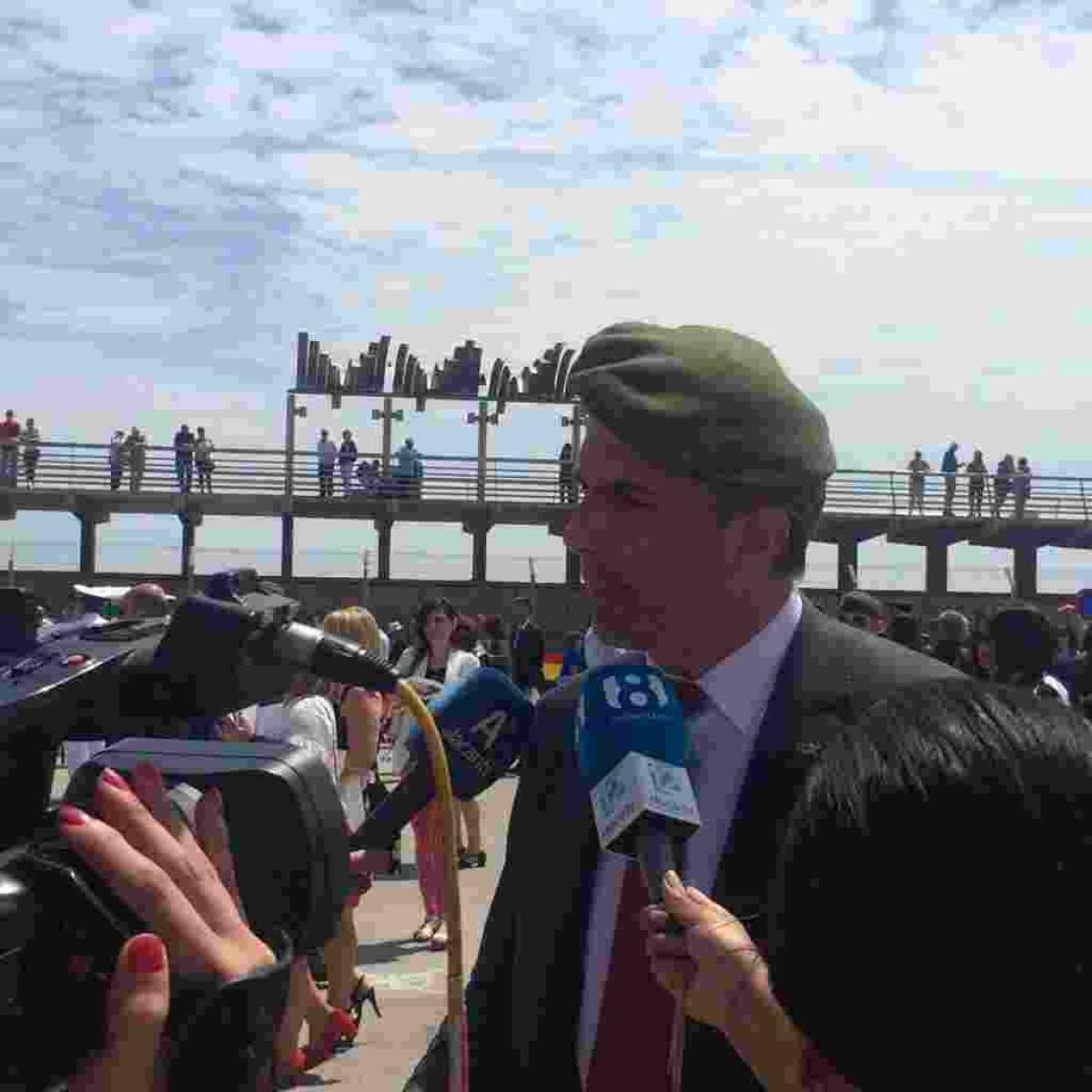 Javier Ortega participa en la Jura de Bandera de Alicante